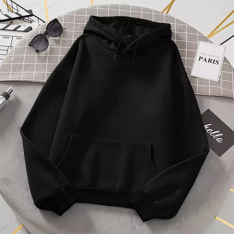 Oversized Essential Hoodie – Minimal Streetwear Pullover