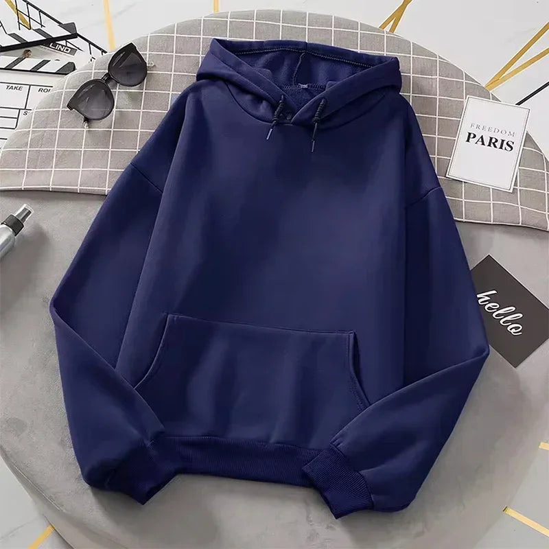 Oversized Essential Hoodie – Minimal Streetwear Pullover