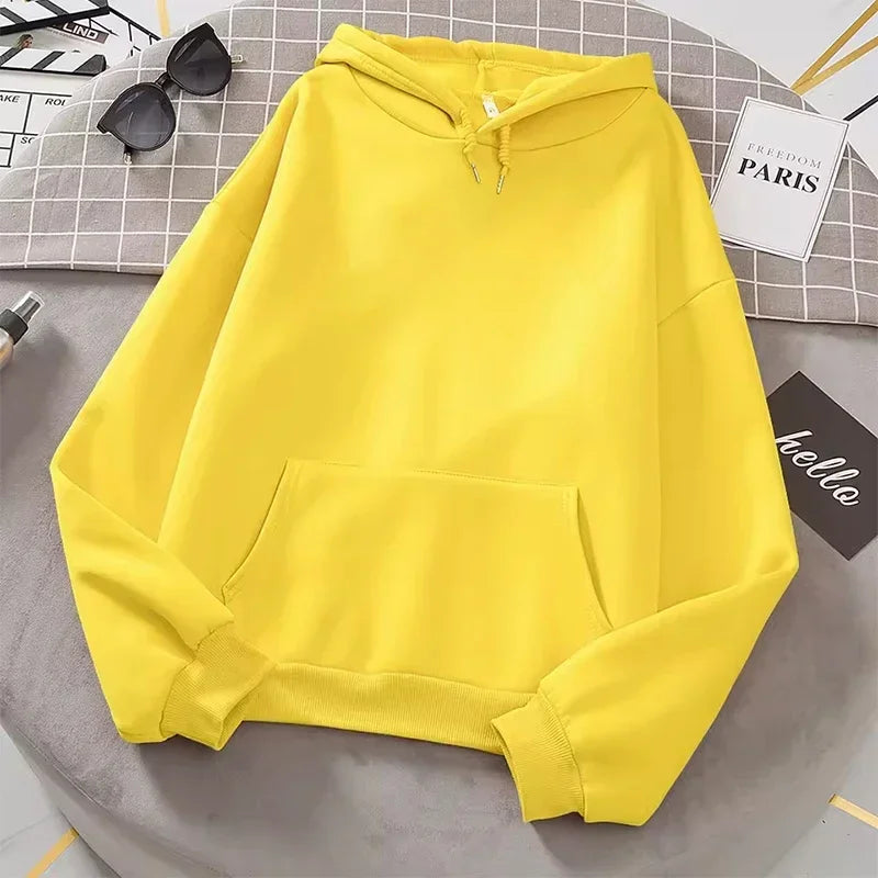 Oversized Essential Hoodie – Minimal Streetwear Pullover